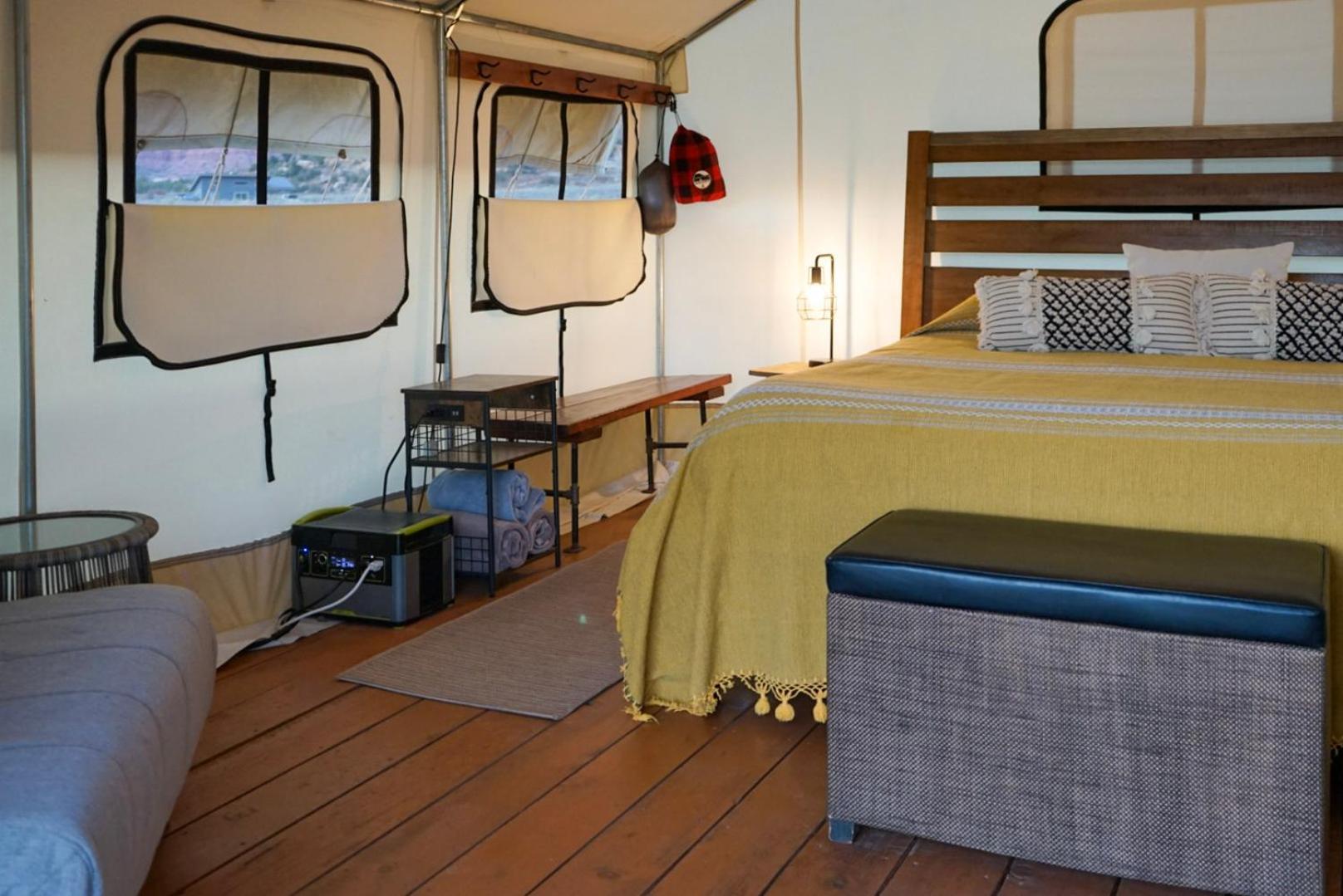 Luxury tent Basecamp 37° *